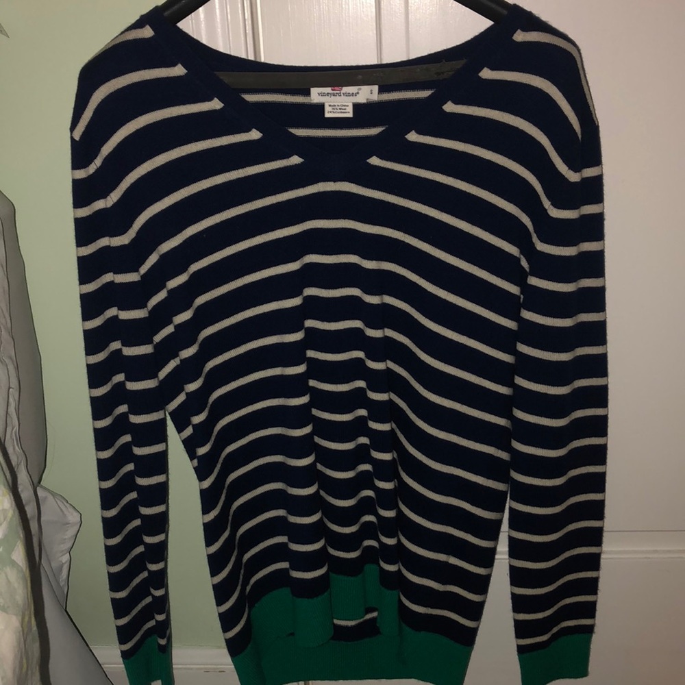 Vineyard Vines wool/ cashmere sweater